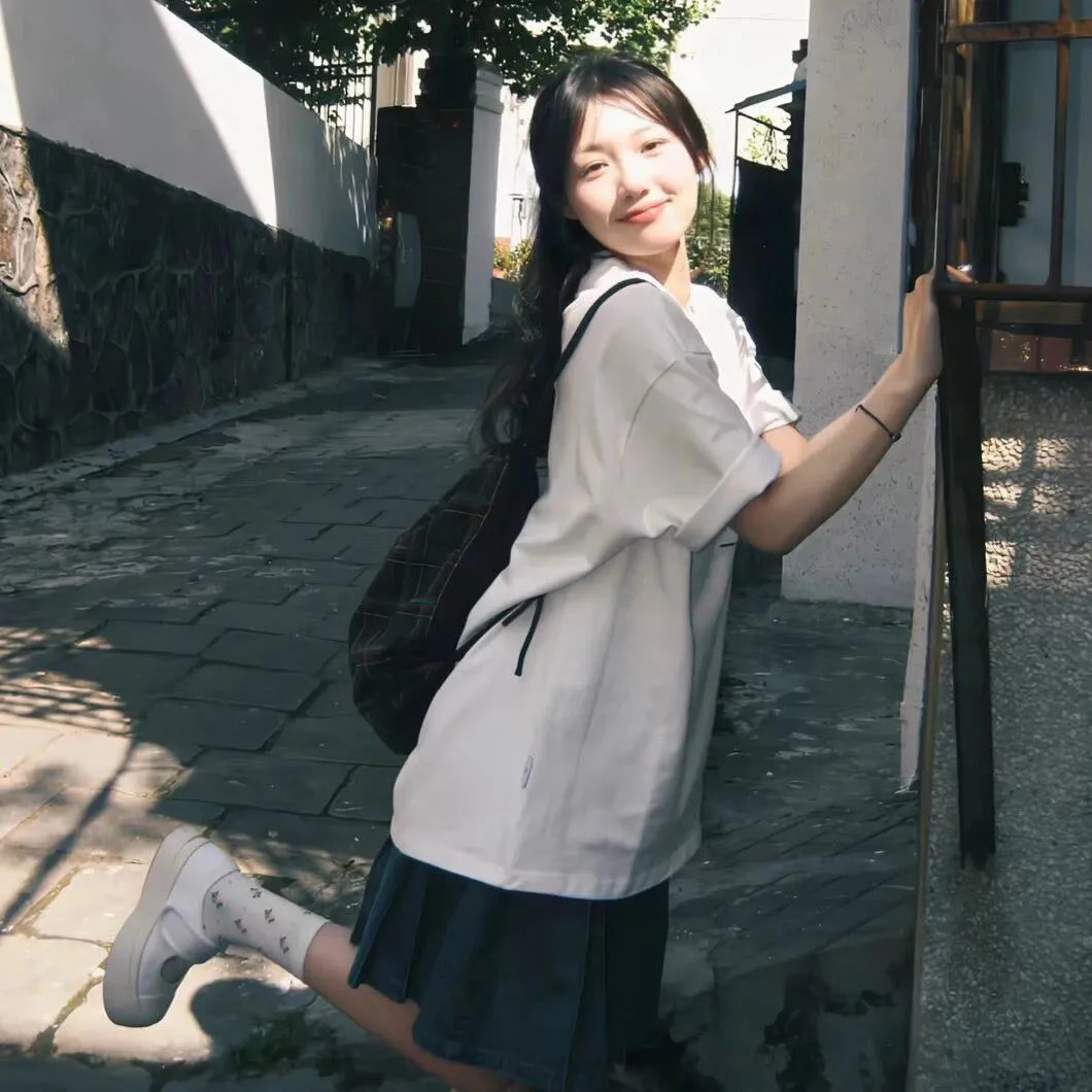 阿朵拉和她的朋友们